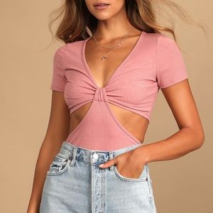 Lulus NWT Just To Flit Mauve Pink Ribbed Cutout Short Sleeve Top Womens M